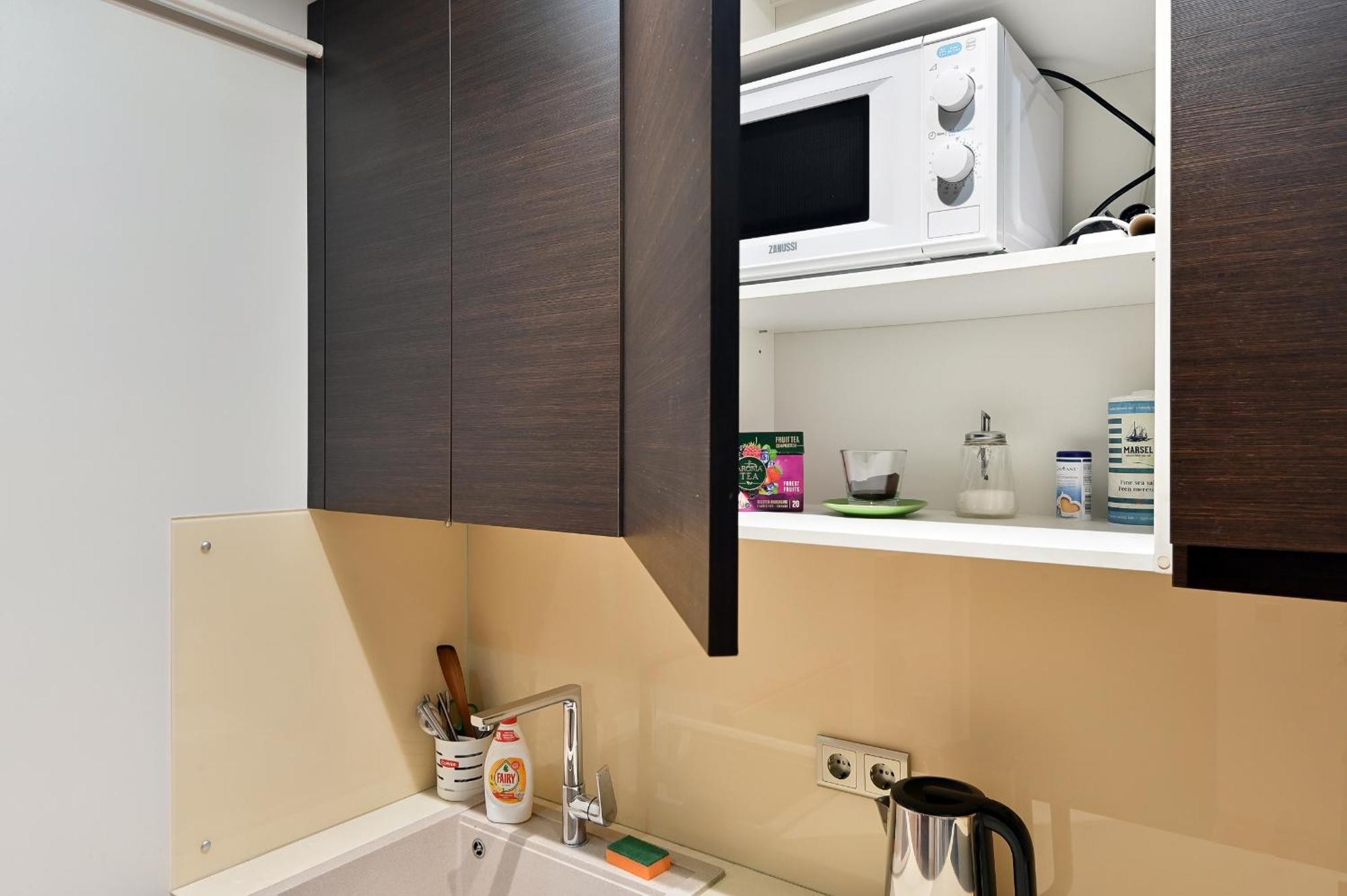 Modern Studio-Apartment In The Centre, Free Parking Riga Luaran gambar